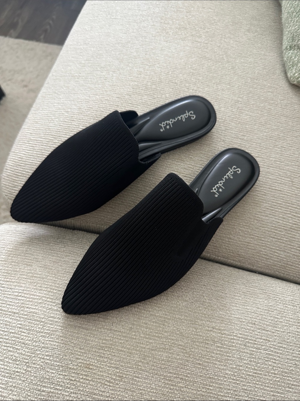 Black Ribbed Pointed Backless Mules